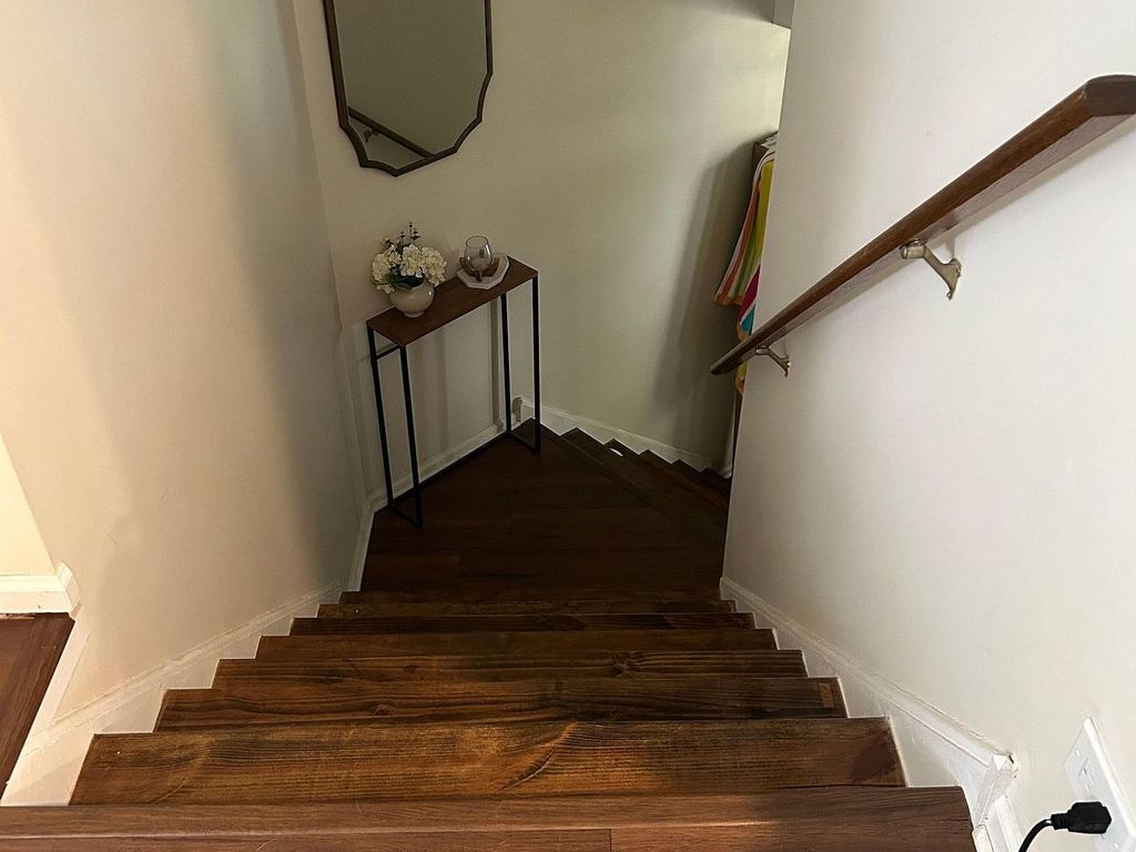 418 Hill Court 418, Wauconda, IL 60084 — photo 2