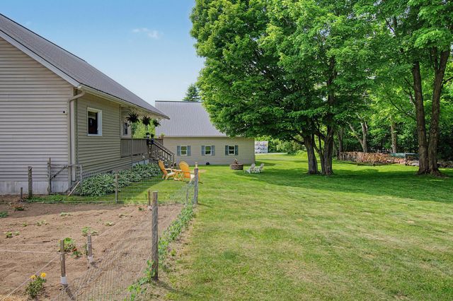 2446 Carter Hill Road, Highgate, VT 05459