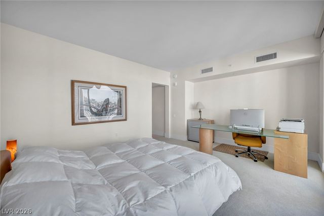 2777 Paradise Road 2304, Las Vegas, NV 89109