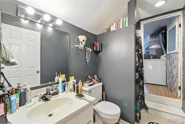 2209 Menard Street, St Louis, MO 63104