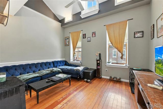 2209 Menard Street, St Louis, MO 63104