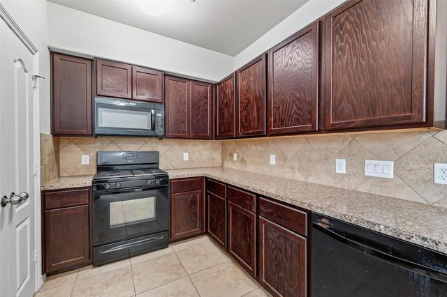 8114 Stoneyway Drive, Houston, TX 77040
