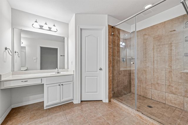 8114 Stoneyway Drive, Houston, TX 77040
