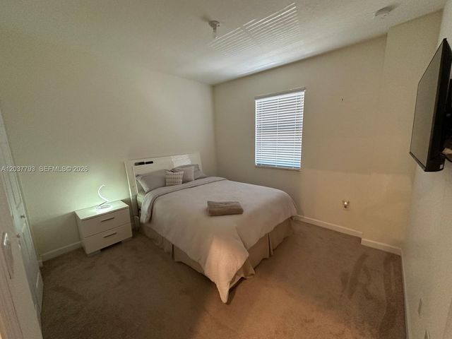 10251 W 32nd Ln 10251, Hialeah, FL 33018