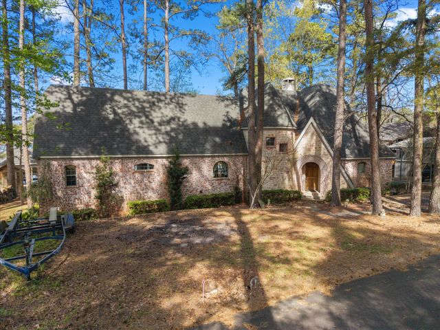 230 Lake Drive, Mount Vernon, TX 75457