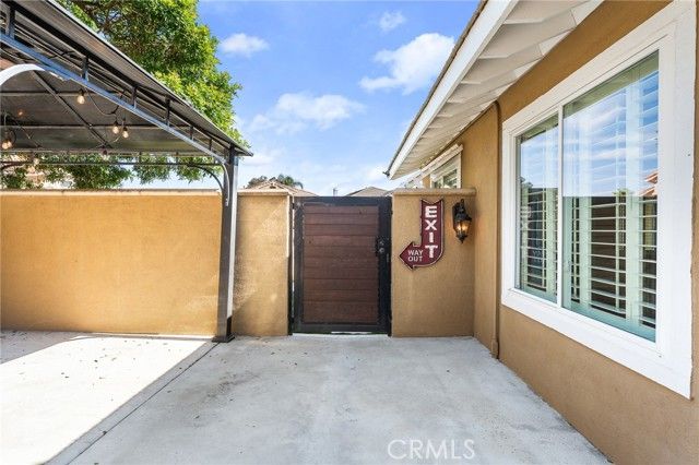 16825 Winterbrook, Riverside, CA 92503