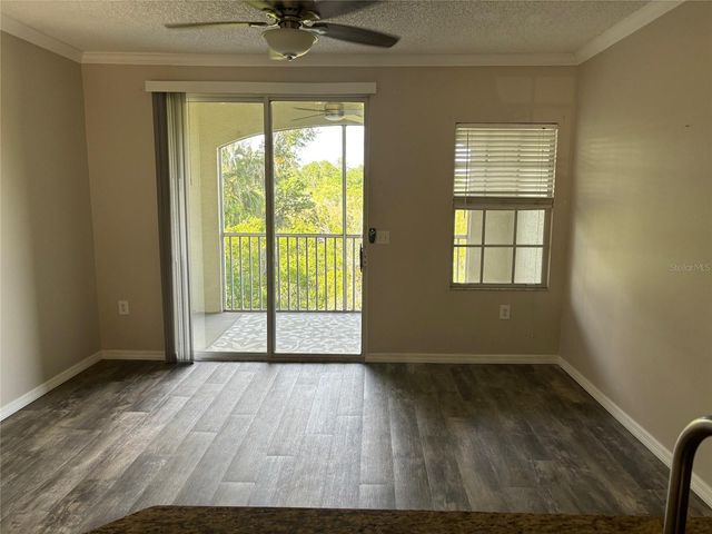 5459 BENTGRASS DRIVE 2-114, Sarasota, FL 34235