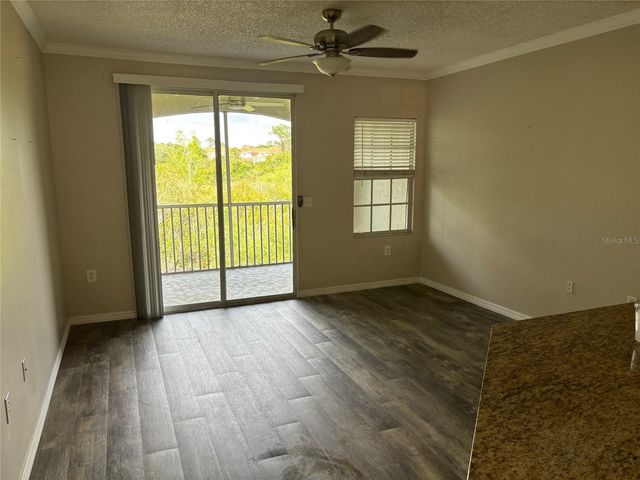 5459 BENTGRASS DRIVE 2-114, Sarasota, FL 34235