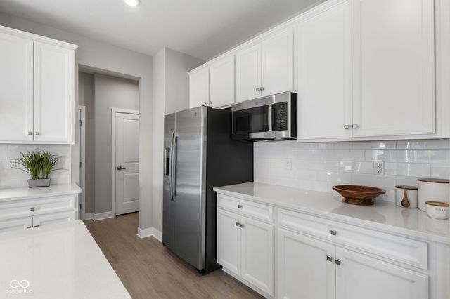 524 Wilsons Farm Drive, Fortville, IN 46040