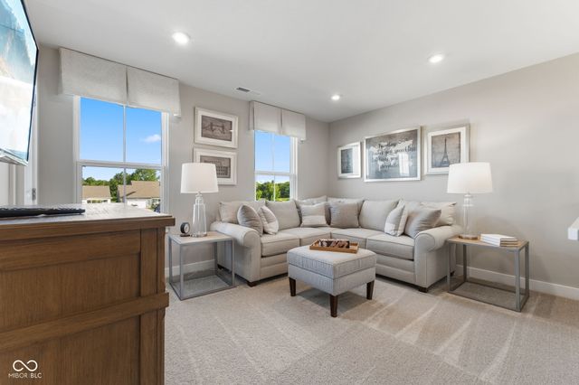 524 Wilsons Farm Drive, Fortville, IN 46040