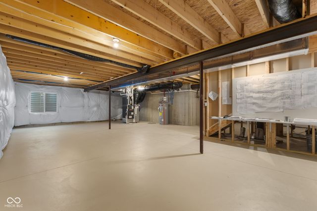 524 Wilsons Farm Drive, Fortville, IN 46040