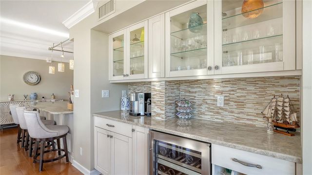 775 LONGBOAT CLUB ROAD 204, Longboat Key, FL 34228