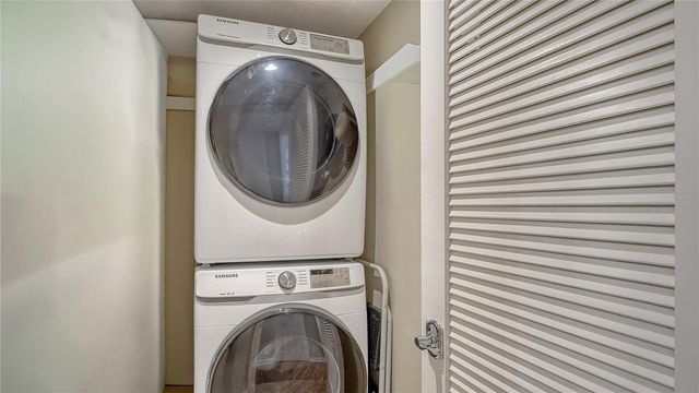 775 LONGBOAT CLUB ROAD 204, Longboat Key, FL 34228