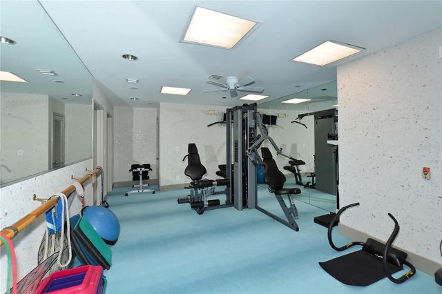 775 LONGBOAT CLUB ROAD 204, Longboat Key, FL 34228