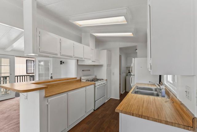 255 E Bradley Avenue SPC 113, El Cajon, CA 92021