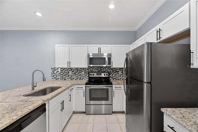 13123 KINGS CROSSING DRIVE, Gibsonton, FL 33534