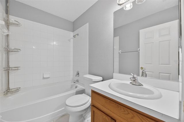 13123 KINGS CROSSING DRIVE, Gibsonton, FL 33534