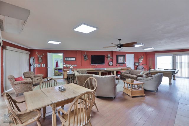 133 County Road 143, Lawn, TX 79530