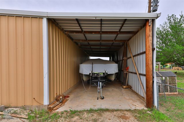 133 County Road 143, Lawn, TX 79530