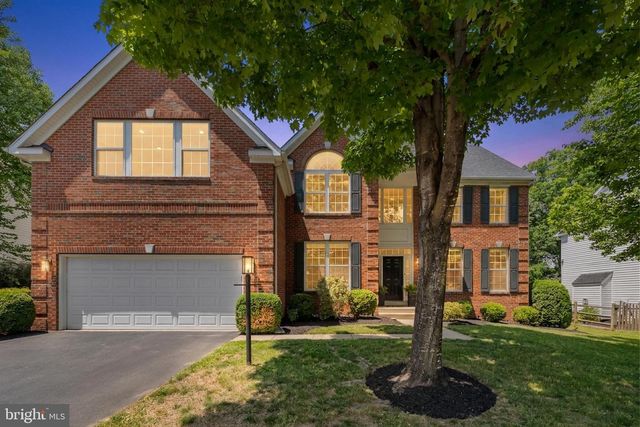 819 SADDLEBACK PL NE, Leesburg, VA 20176