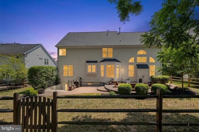 819 SADDLEBACK PL NE, Leesburg, VA 20176