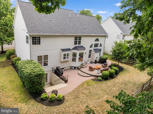 819 SADDLEBACK PL NE, Leesburg, VA 20176