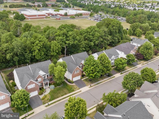 819 SADDLEBACK PL NE, Leesburg, VA 20176