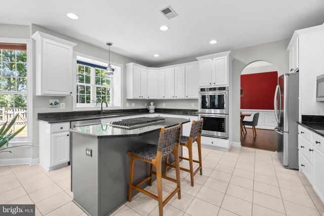 819 SADDLEBACK PL NE, Leesburg, VA 20176