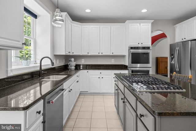 819 SADDLEBACK PL NE, Leesburg, VA 20176