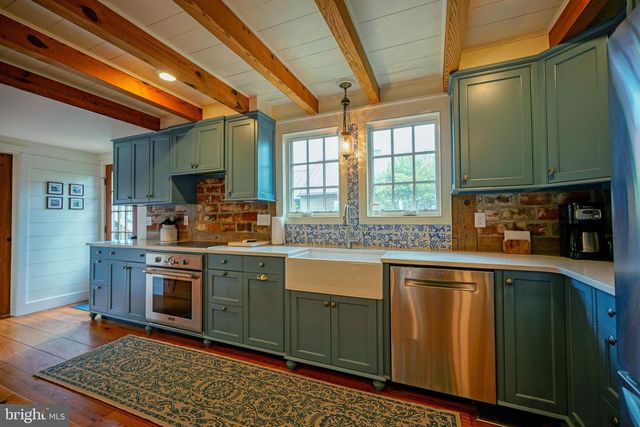 32 SHIPCARPENTER SQ, Lewes, DE 19958