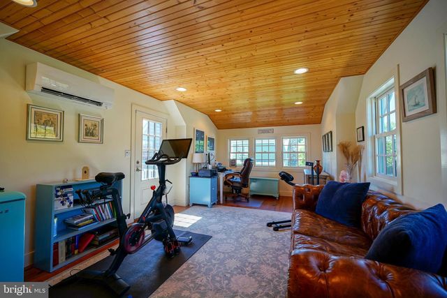 32 SHIPCARPENTER SQ, Lewes, DE 19958