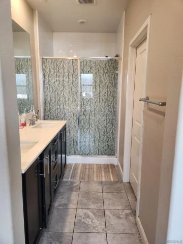 16755 Coyote Bush Dr 93, San Diego, CA 92127