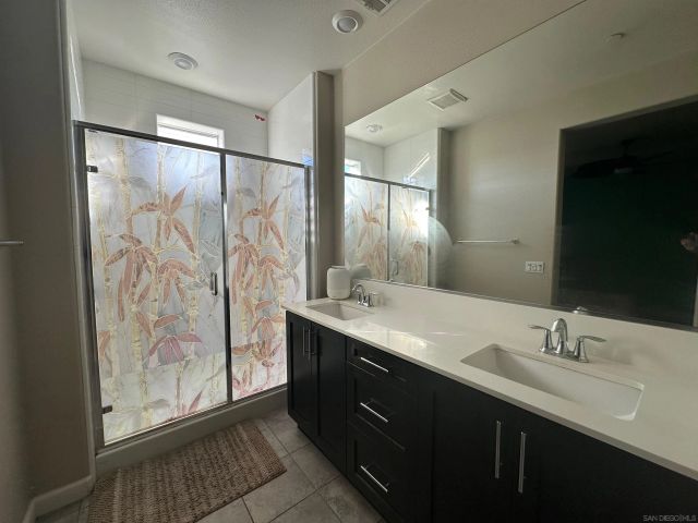 16755 Coyote Bush Dr 93, San Diego, CA 92127