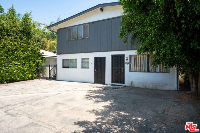358 N San Vicente Boulevard, West Hollywood, CA 90048