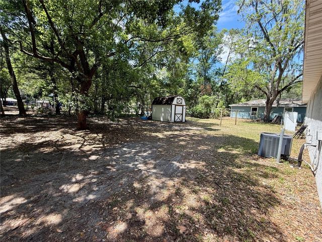 1511 & 1509 NE 5TH AVE, Gainesville, FL 32641