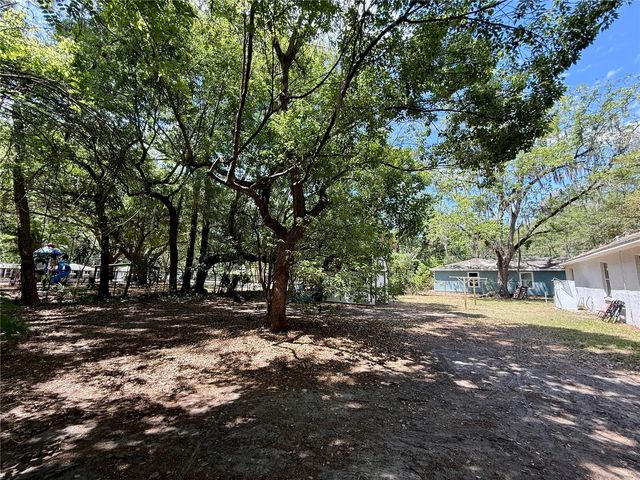 1511 & 1509 NE 5TH AVE, Gainesville, FL 32641