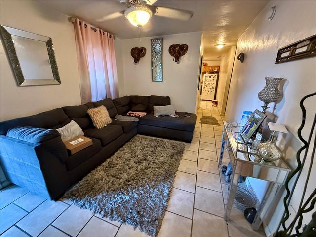 1511 & 1509 NE 5TH AVE, Gainesville, FL 32641