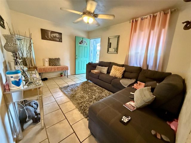 1511 & 1509 NE 5TH AVE, Gainesville, FL 32641