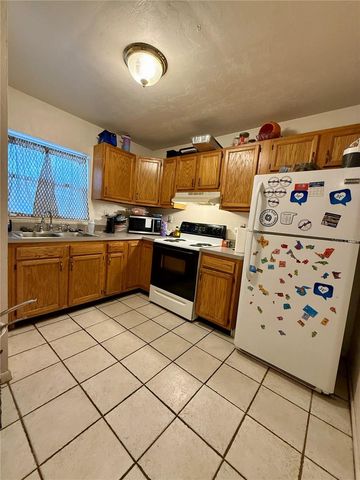 1511 & 1509 NE 5TH AVE, Gainesville, FL 32641