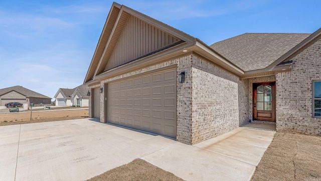 101 Rivercrest Drive, Brookland, AR 72417
