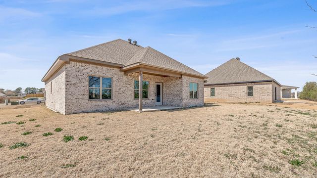 101 Rivercrest Drive, Brookland, AR 72417