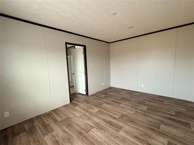 43249 E Garretts Lake Road, Shawnee, OK 74804