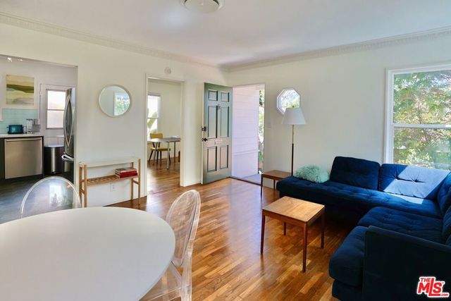 510 Venice Way, Los Angeles, CA 90291
