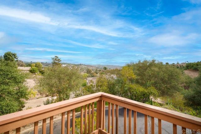 2719 Via Del Robles, Fallbrook, CA 92028