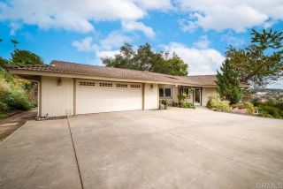 2719 Via Del Robles, Fallbrook, CA 92028