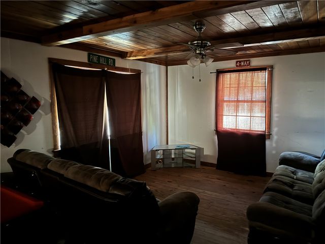 958 Sr 164, Dover, AR 72843