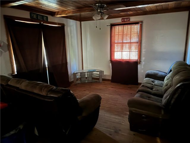 958 Sr 164, Dover, AR 72843