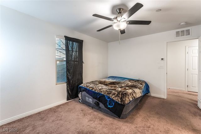 4636 Dover Straight Street, Las Vegas, NV 89115