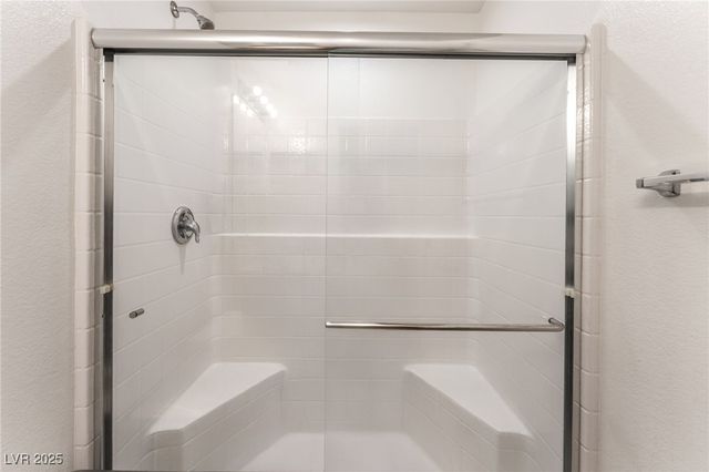 4636 Dover Straight Street, Las Vegas, NV 89115