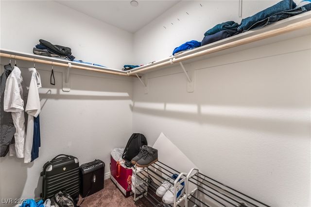 4636 Dover Straight Street, Las Vegas, NV 89115